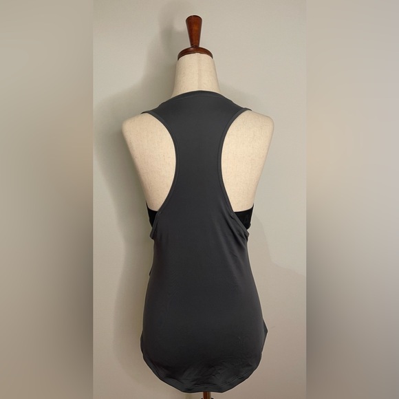 Adidas athletic sleeveless top - Climalite - Picture 4 of 8